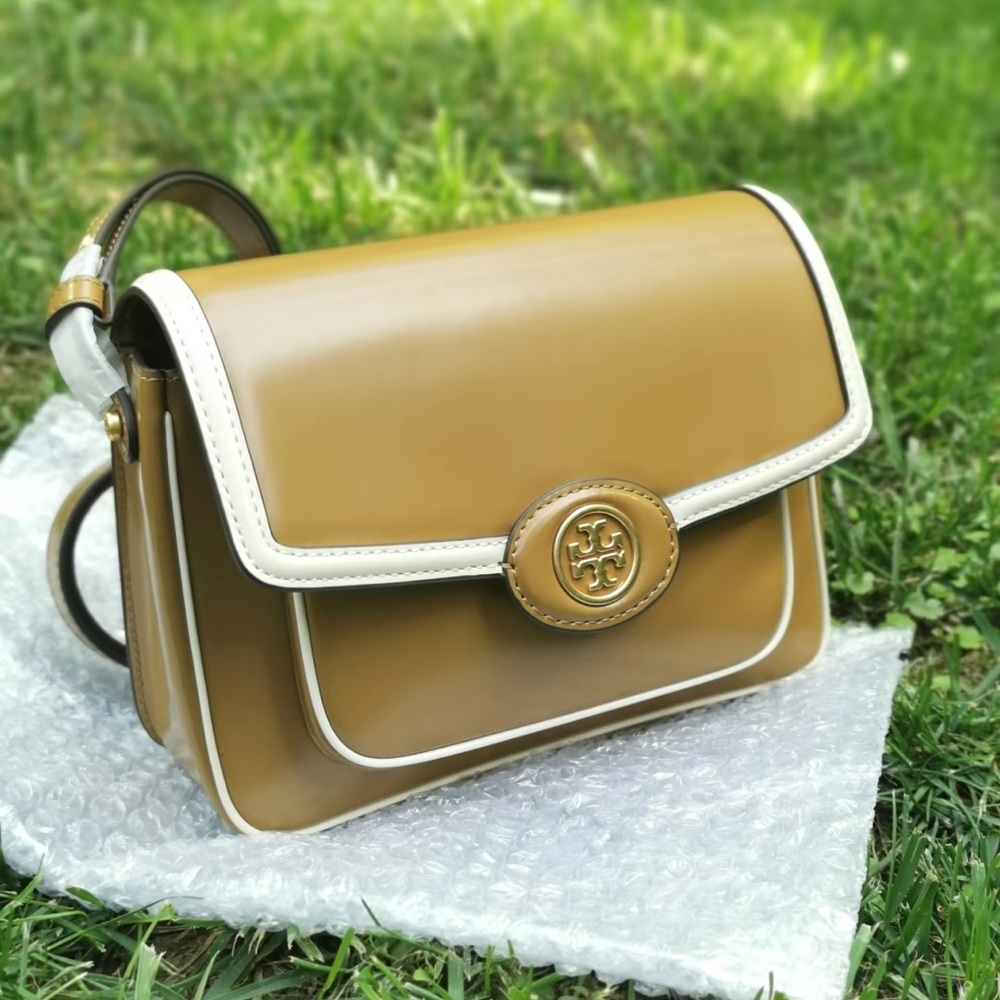 NWT Tory Burch Robinson Colorblock
Convertible Leather
Shoulder Bag